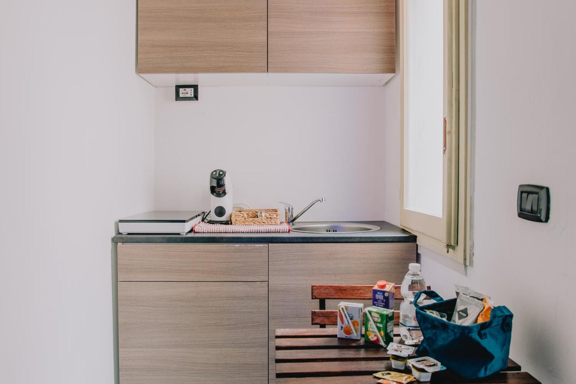Alta Dimora B&B Suites คาตาเนีย ภายนอก รูปภาพ