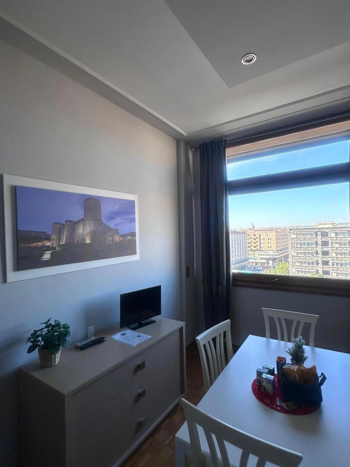Alta Dimora B&B Suites คาตาเนีย ภายนอก รูปภาพ